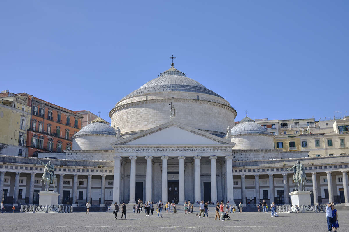 The contrast between all the different types of buildings - something Naples seems to love