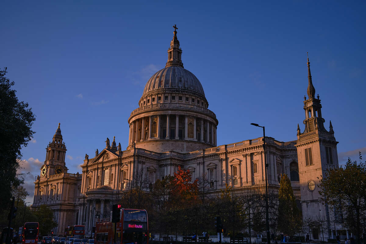 Dusk settling on St. Pauls cathedral